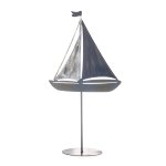 Segelboot auf Stand, Metall