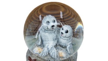 Schneekugel 2 Seehunde Moin