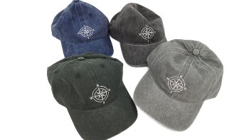 Cap mit gestickter Windrose